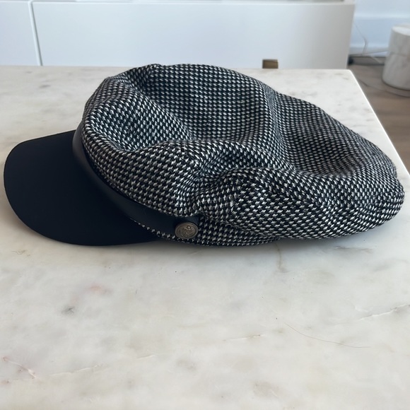Peter Grimm 1963 Conductor Style Hat - Picture 7 of 9